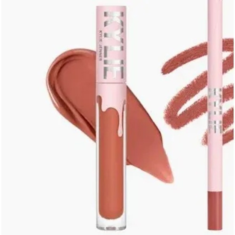 MSRP$35  Kylie Autumn Matte Lip Kit with liquid lipstick and liner